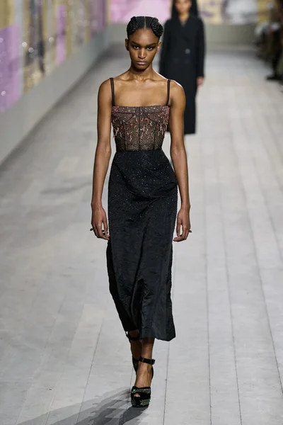 Look 40